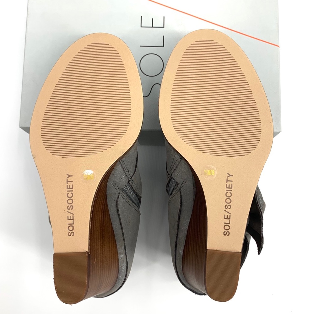 SOLE SOCIETY NEW Pegie Bootie Ankle Wedge Bow 7.5M - Picture 8 of 8